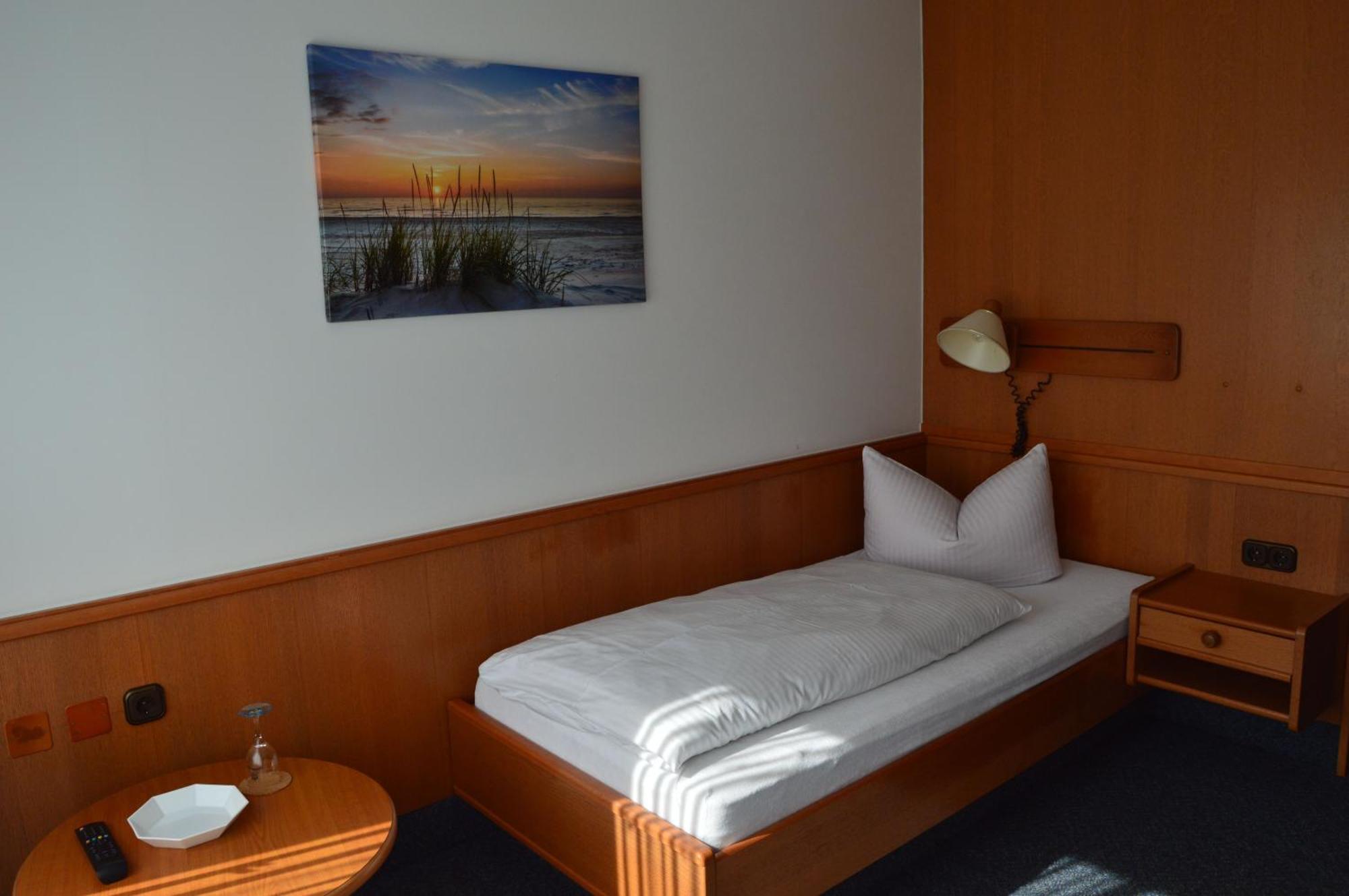 Gasthof-Pension Fraenkische Schweiz Обертрубах Экстерьер фото